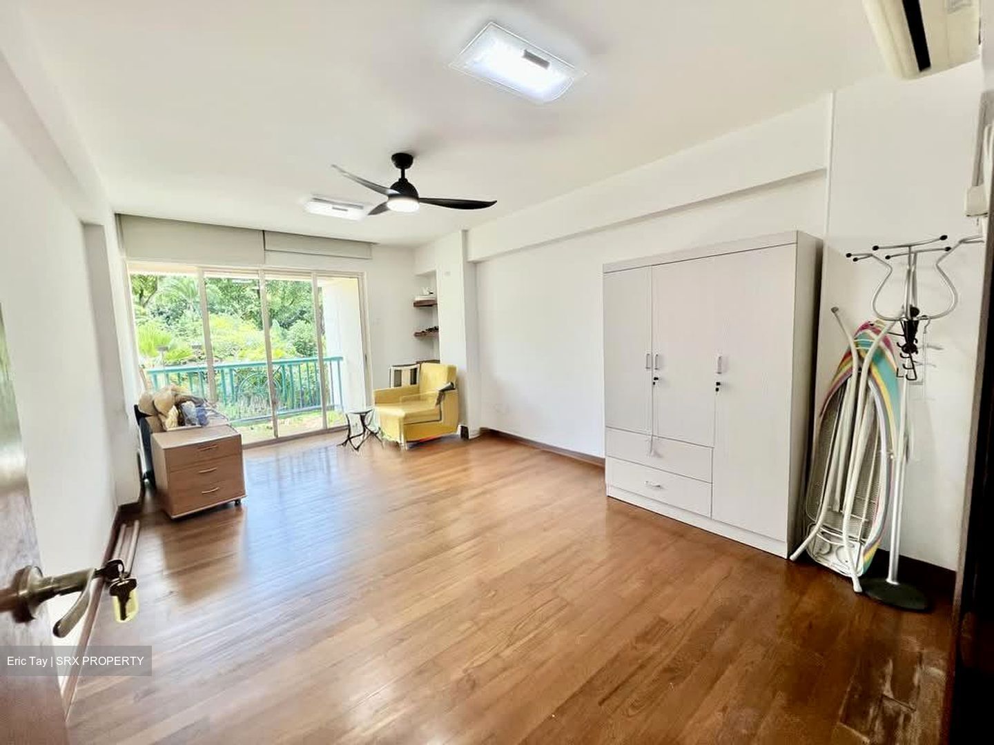 Melville Park (D18), Condominium #575374931